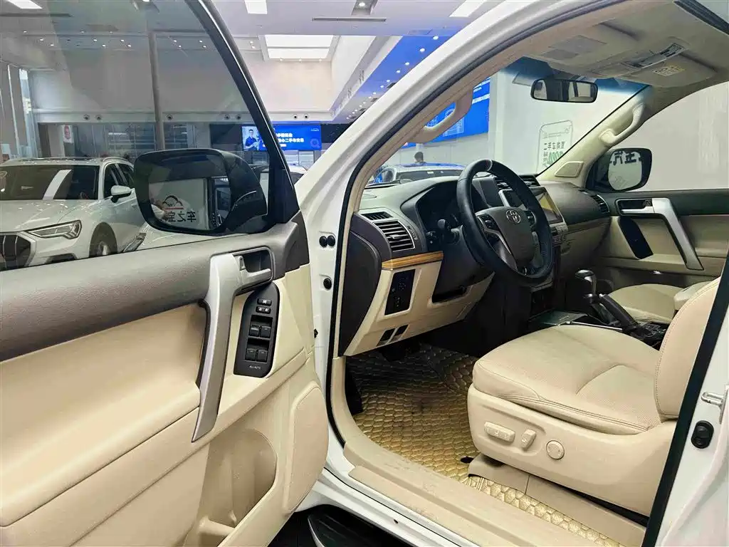 Toyota Prado — миниатюра 20