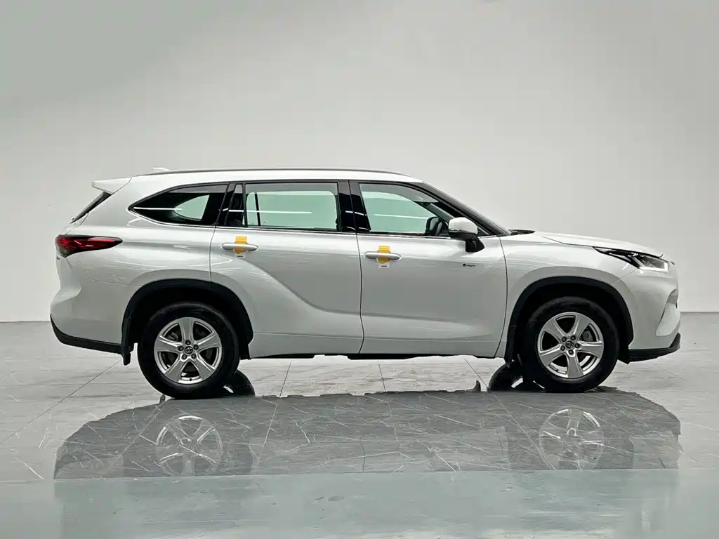 Toyota Highlander — миниатюра 7