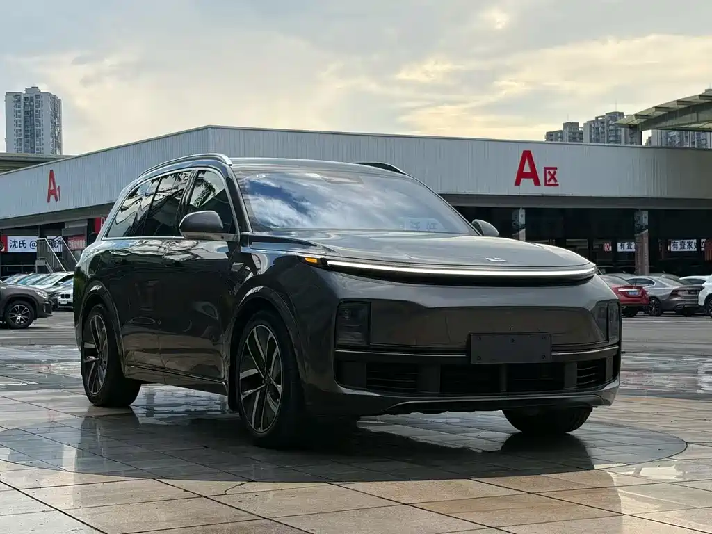 Li Auto Li L8 — миниатюра 4