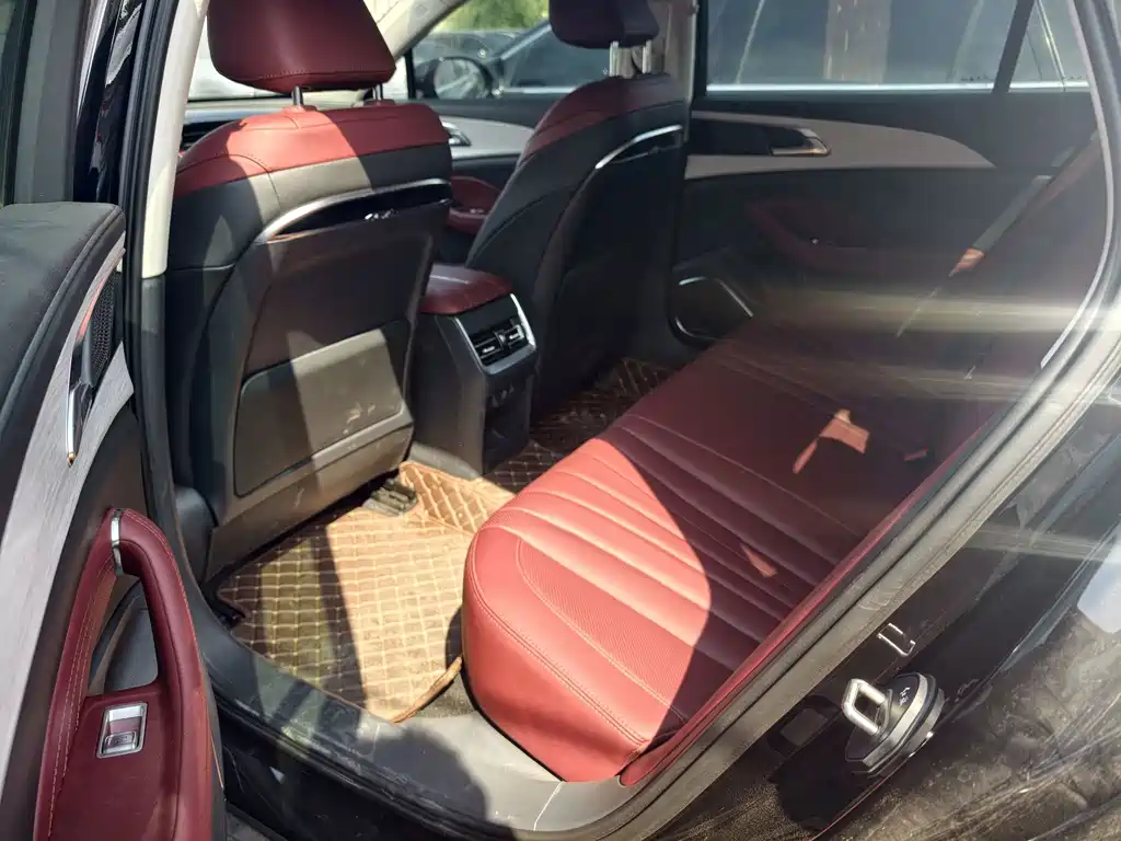 Hongqi Hongqi H5 — миниатюра 5