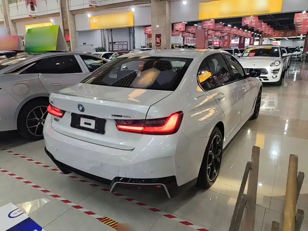 BMW i3 — миниатюра 7