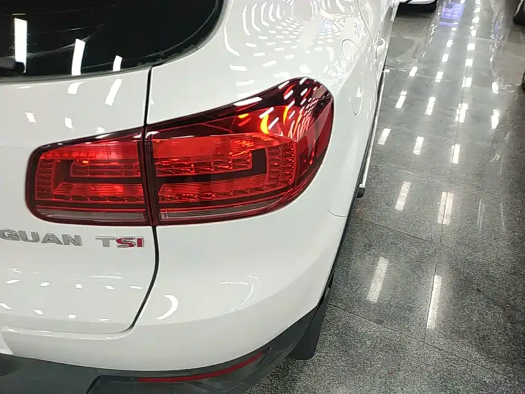 Volkswagen Tiguan — миниатюра 8