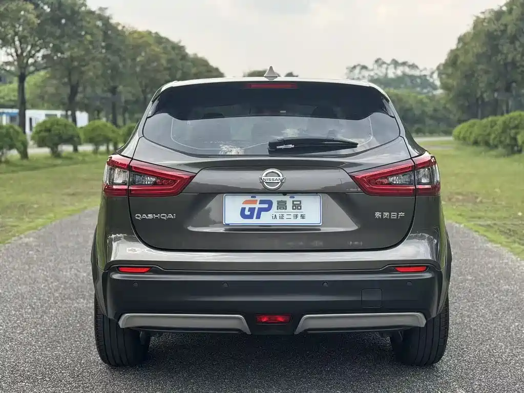 Nissan Qashqai — миниатюра 5
