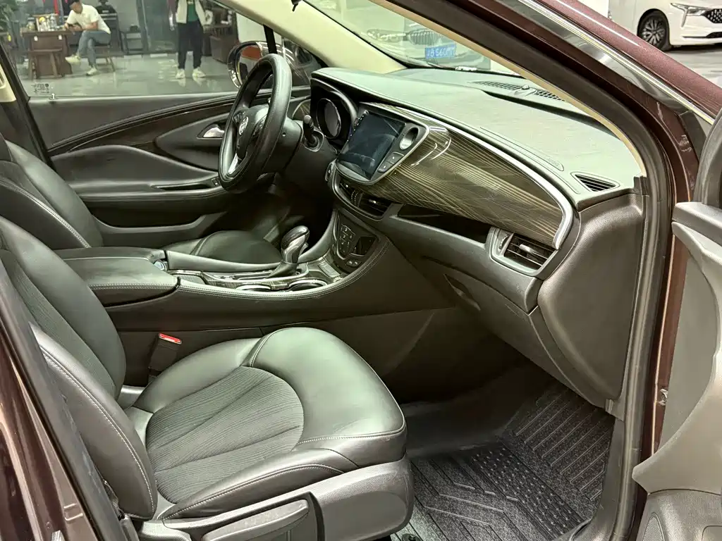 Buick Envision Plus — миниатюра 12