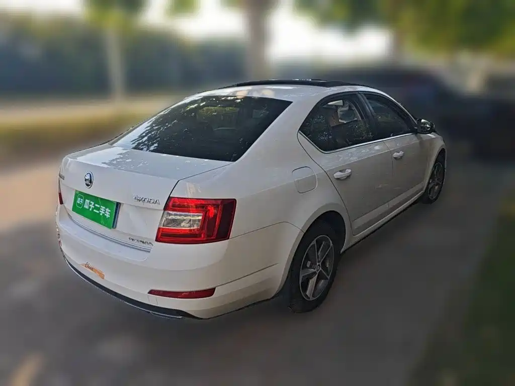 Skoda Octavia — миниатюра 6