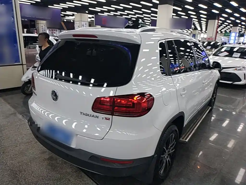 Volkswagen Tiguan — миниатюра 7