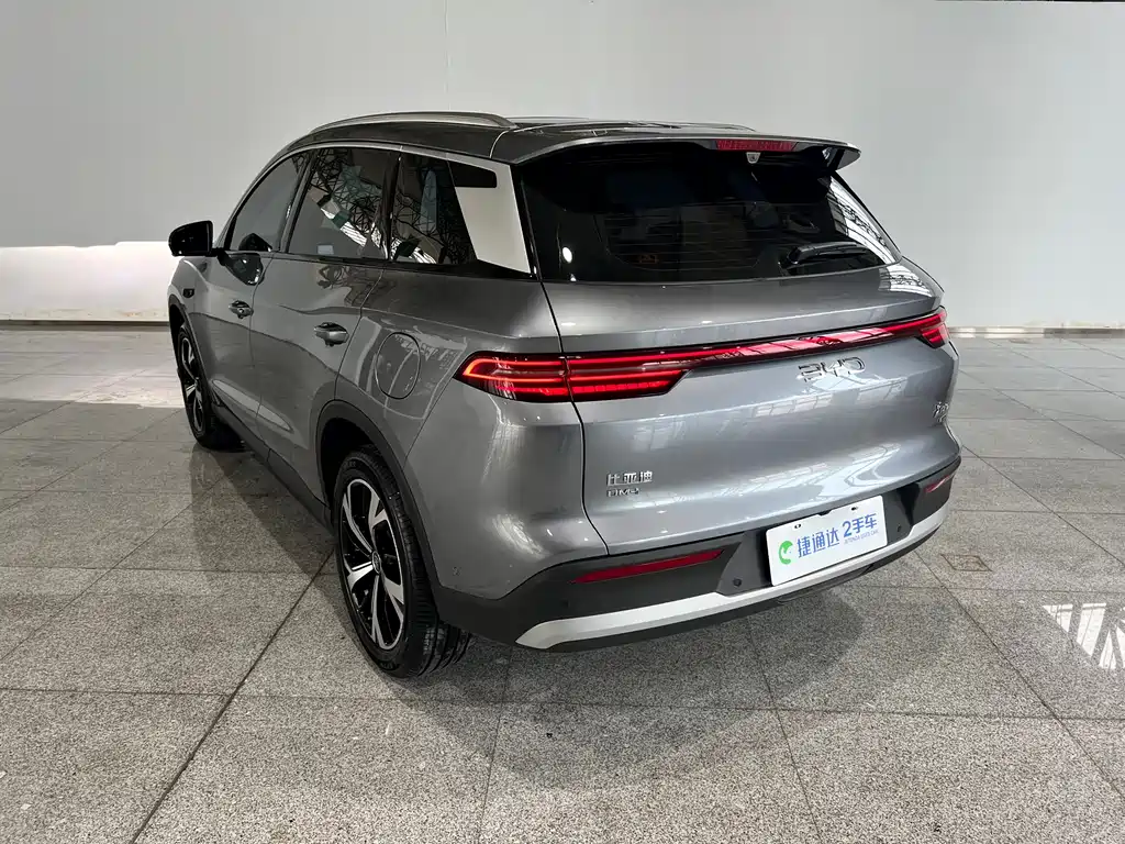 BYD Song Pro Pro 2026 DM-i 220KM