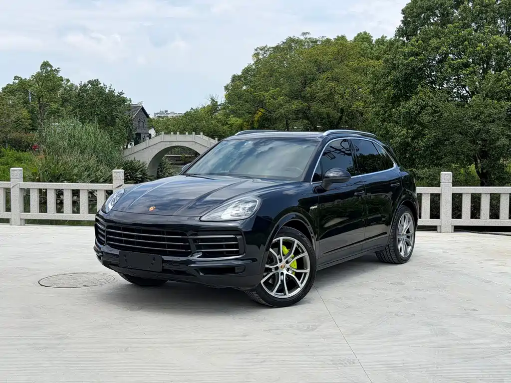 Porsche Cayenne Hybrid