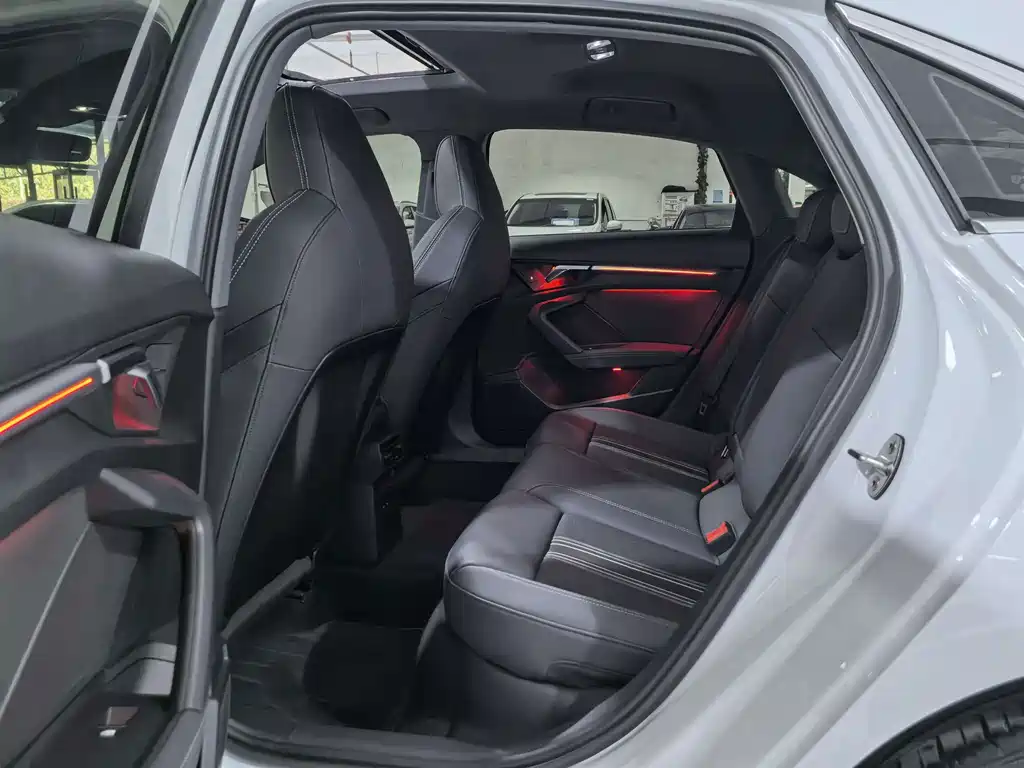 Audi A3 — миниатюра 12