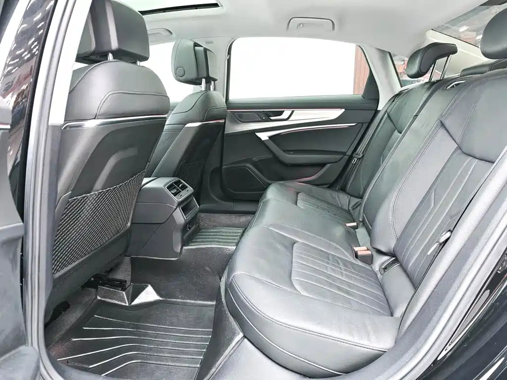 Audi A6L 2021 40 TFSI Luxury