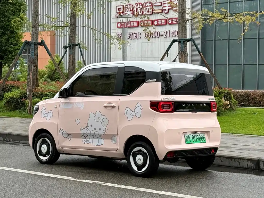 Wuling MINIEV — миниатюра 10