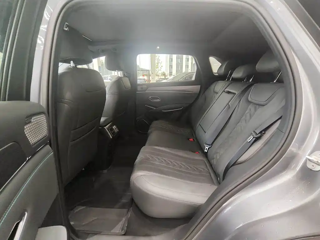 BYD L DM-i — миниатюра 10