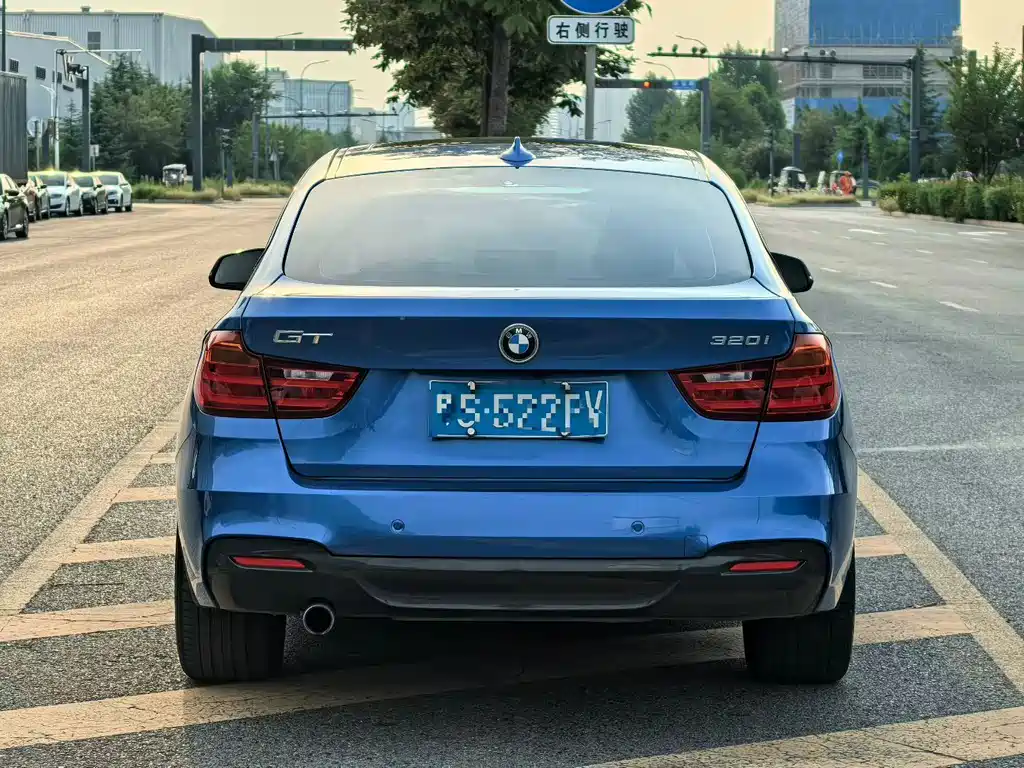 BMW 3 Series GT — миниатюра 8