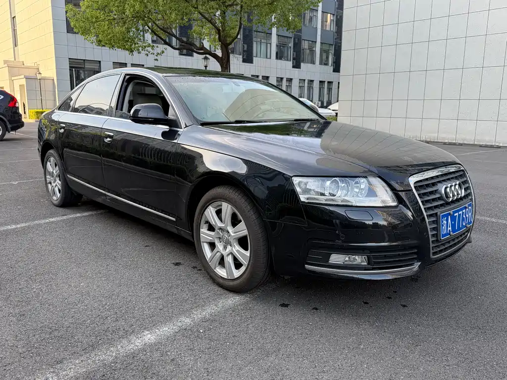 Audi A6L 2010 2.8 FSI Luxury