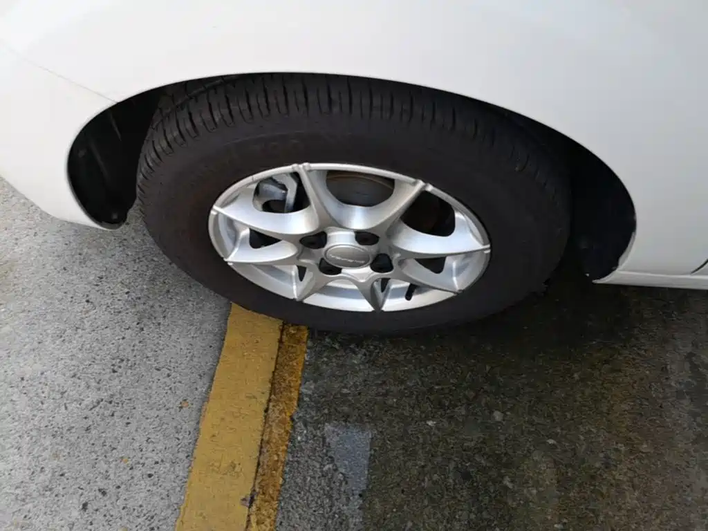 Roewe Clever — миниатюра 23