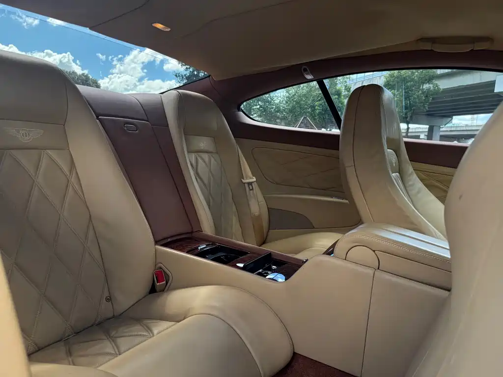Bentley Continental — миниатюра 21