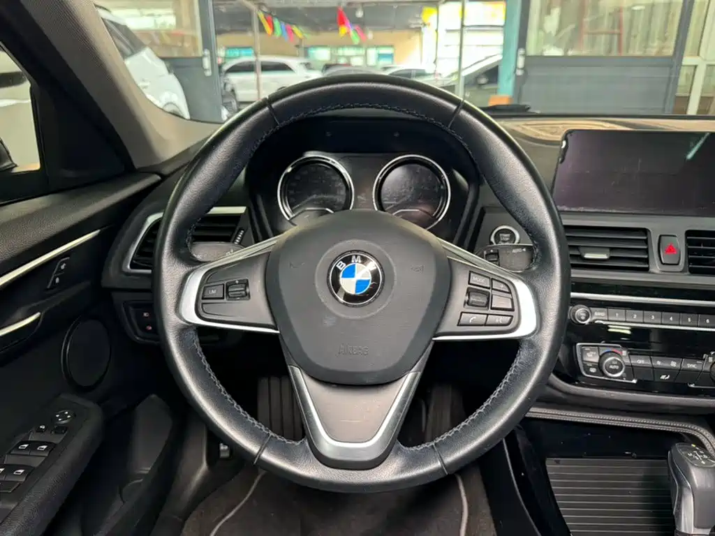 BMW 1 Series — миниатюра 10
