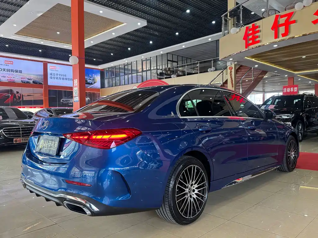 MERCEDES-BENZ C CLASS