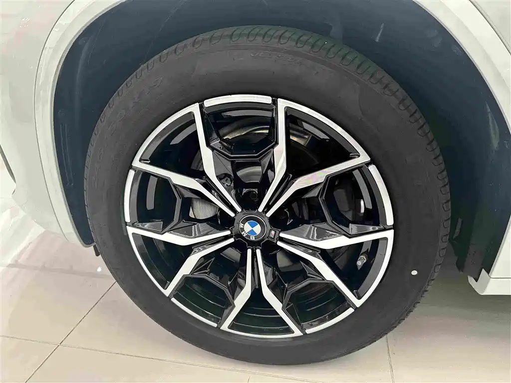 BMW X3 — миниатюра 4