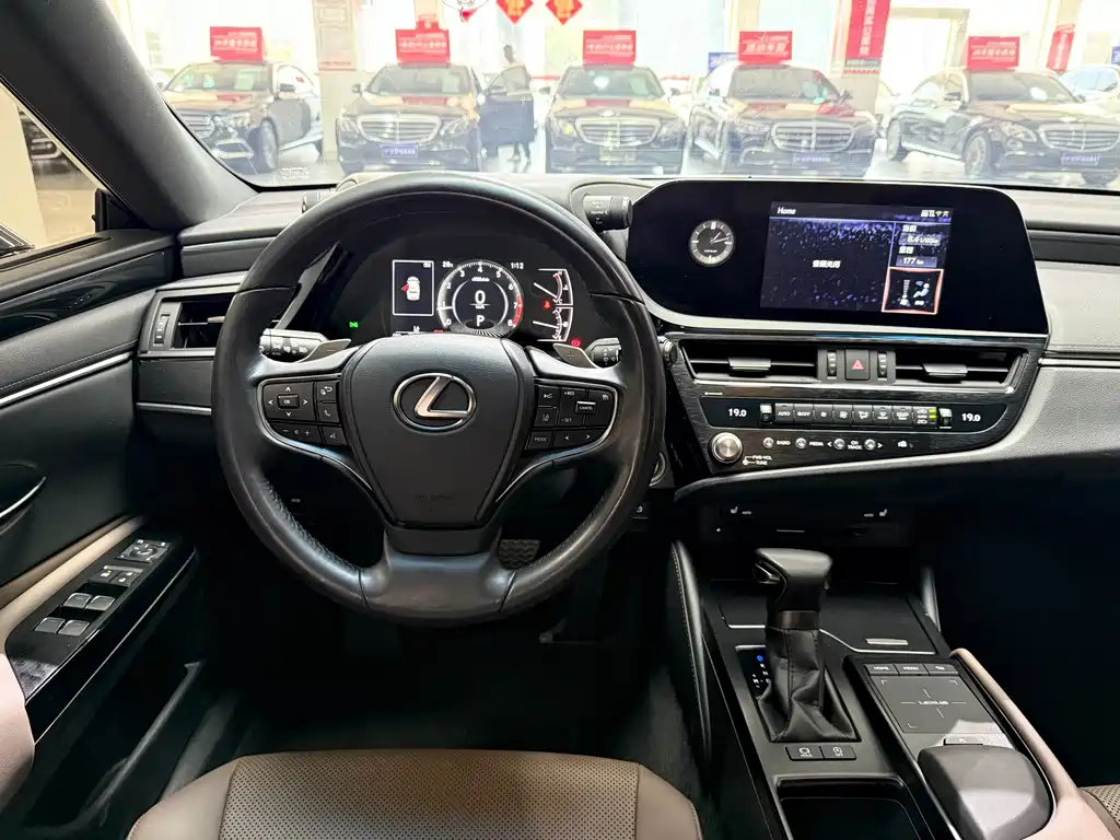 Lexus ES — фотографии объявления, Фото 13