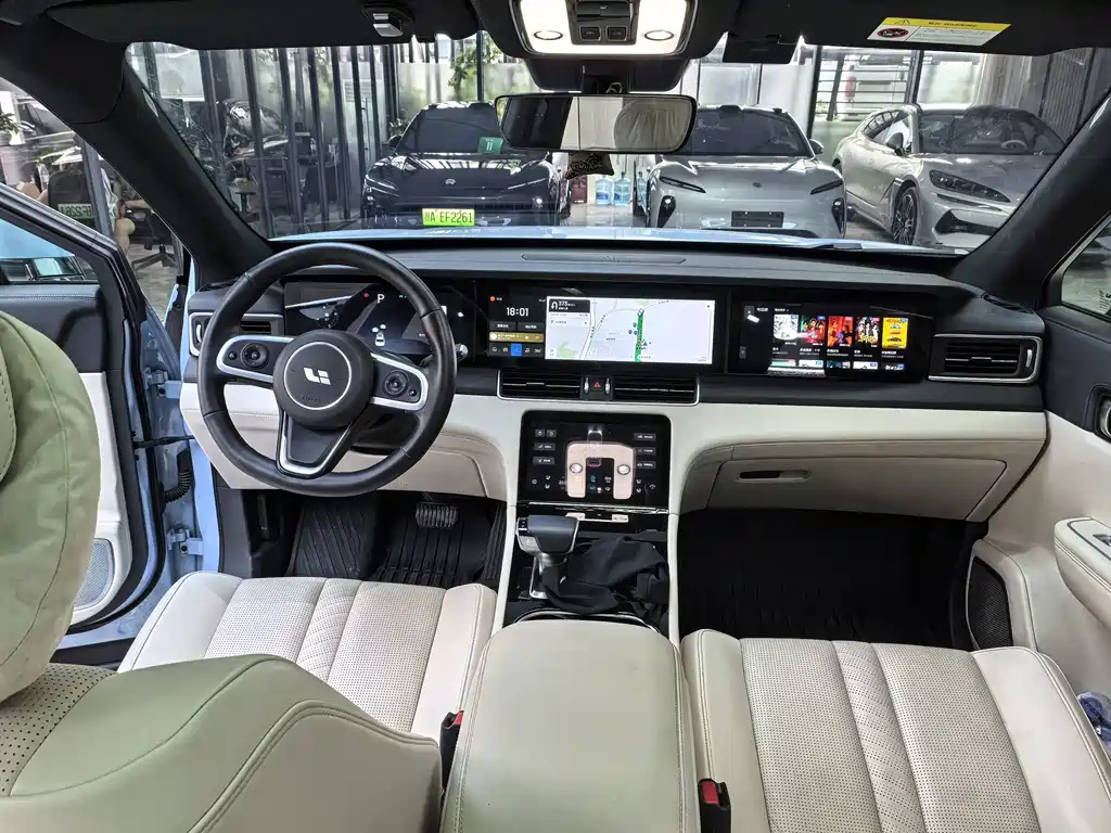 Li Auto Li ONE — миниатюра 16