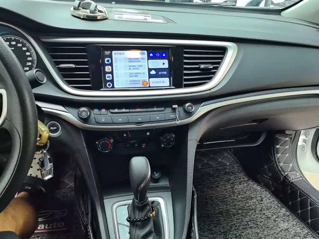Buick Excelle — миниатюра 13