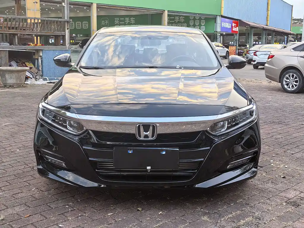 Honda Accord — миниатюра 2