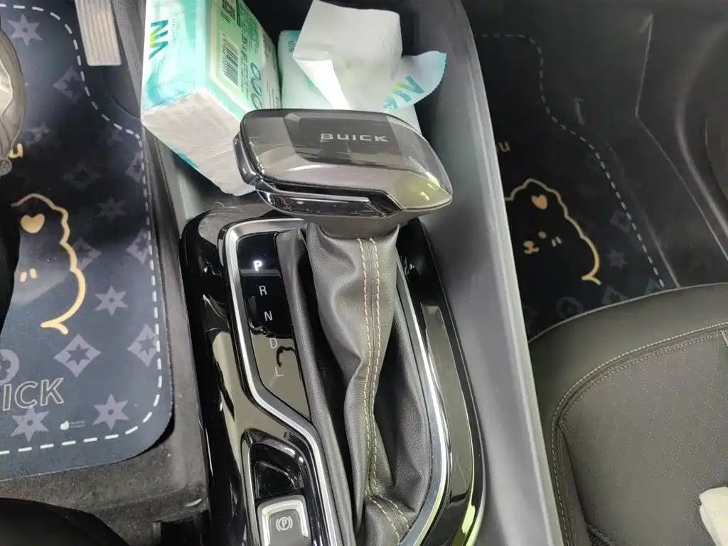 Buick Verano — миниатюра 11