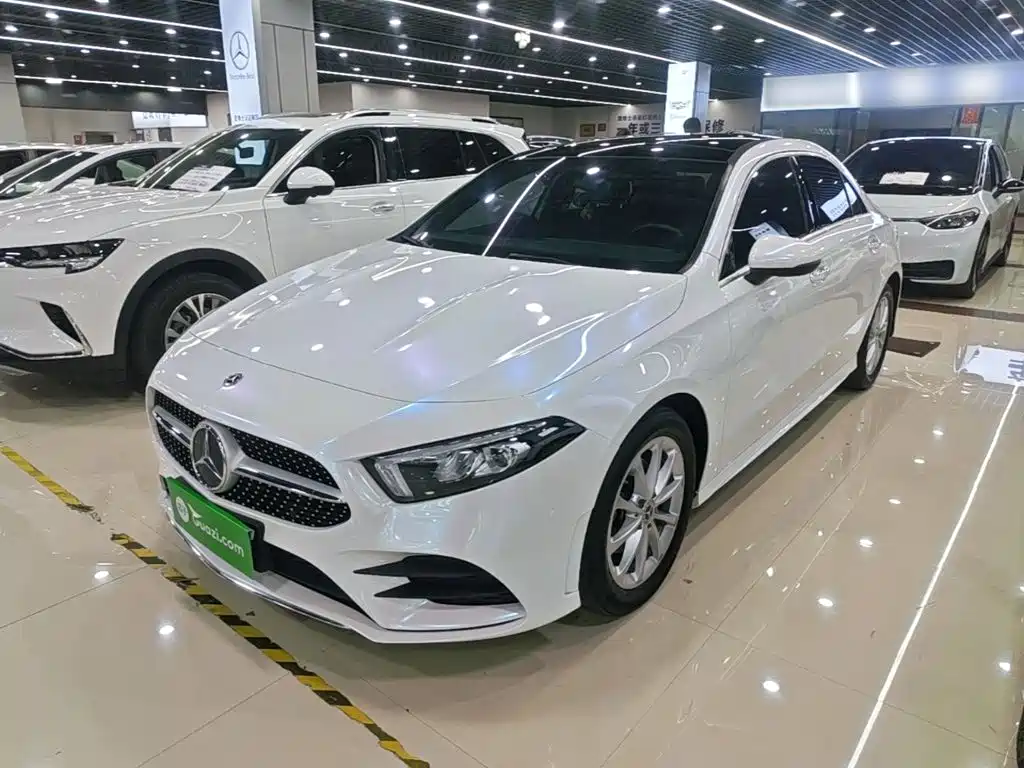 Mercedes-Benz A-Class — миниатюра 2