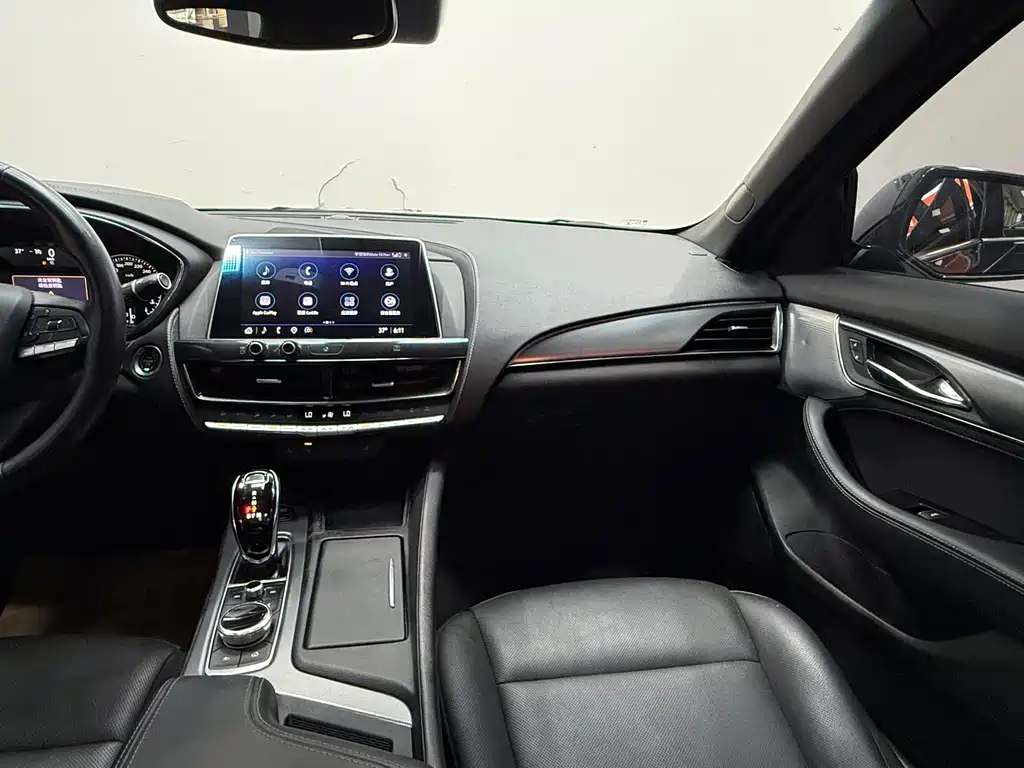 Cadillac CT5 — миниатюра 12