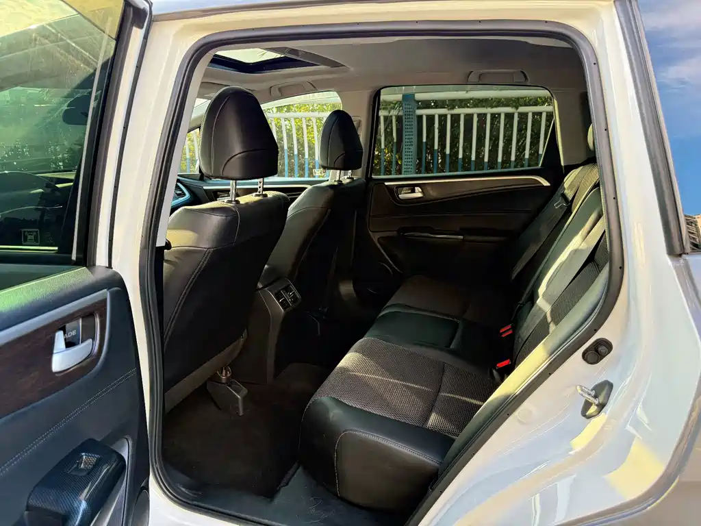 Honda Jade — миниатюра 13