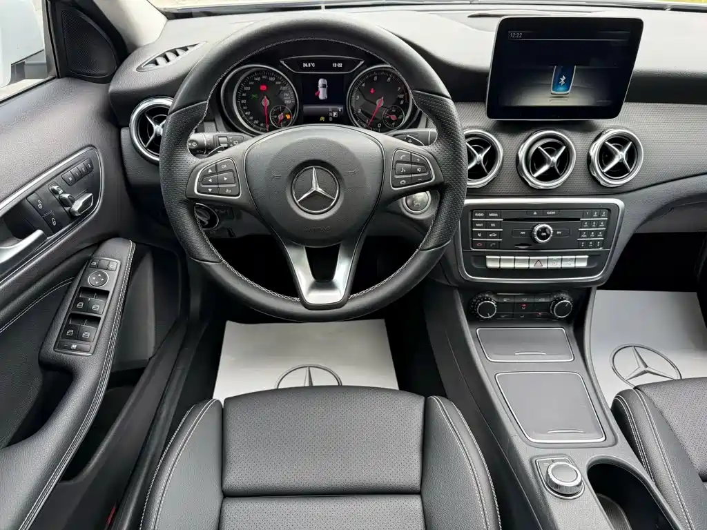 Mercedes-Benz GLA — миниатюра 15