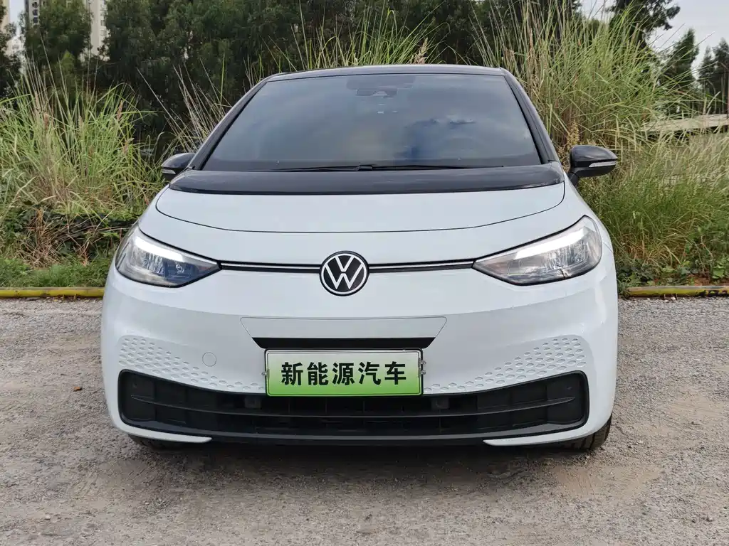 Volkswagen ID.3 — миниатюра 2