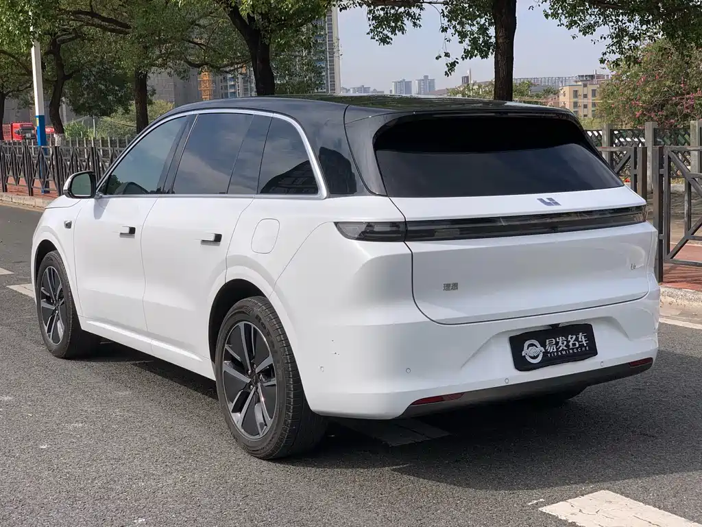 Li Auto IDEAL L6