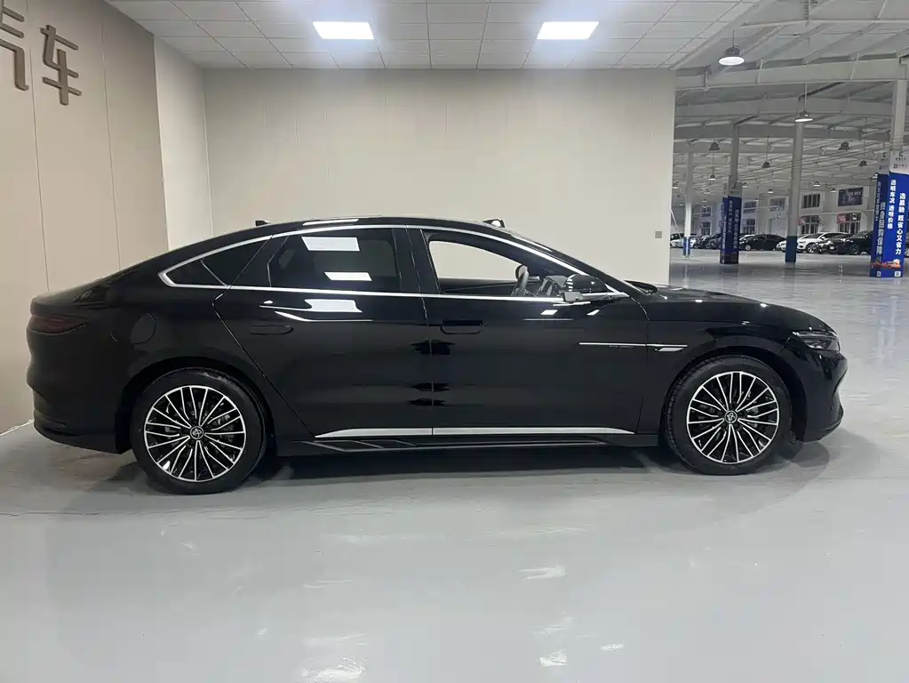 BYD Han — миниатюра 14