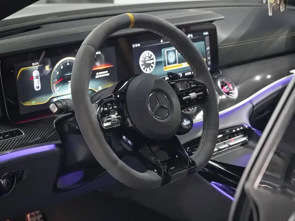 Mercedes-Benz AMG GT — миниатюра 13