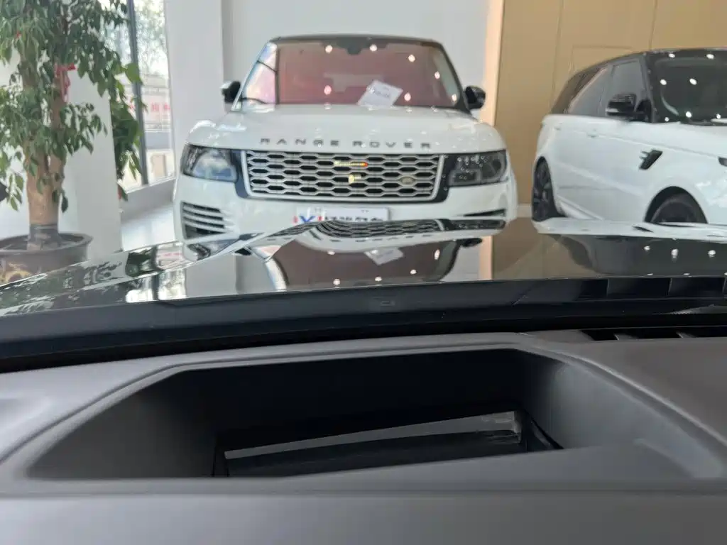 BMW 7 Series — миниатюра 12