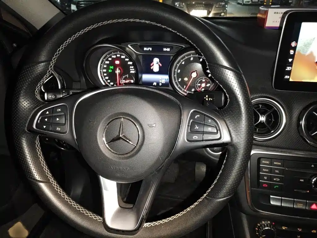 Mercedes-Benz GLA — миниатюра 3
