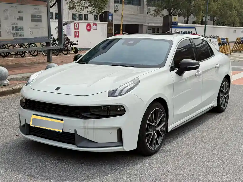 Lynk & Co 03 2019