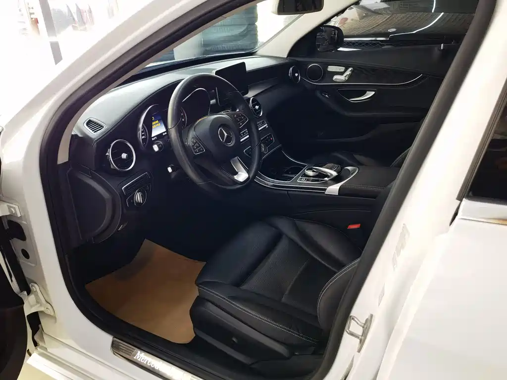 Mercedes-Benz C-Class C 2018 C 200 L Sport