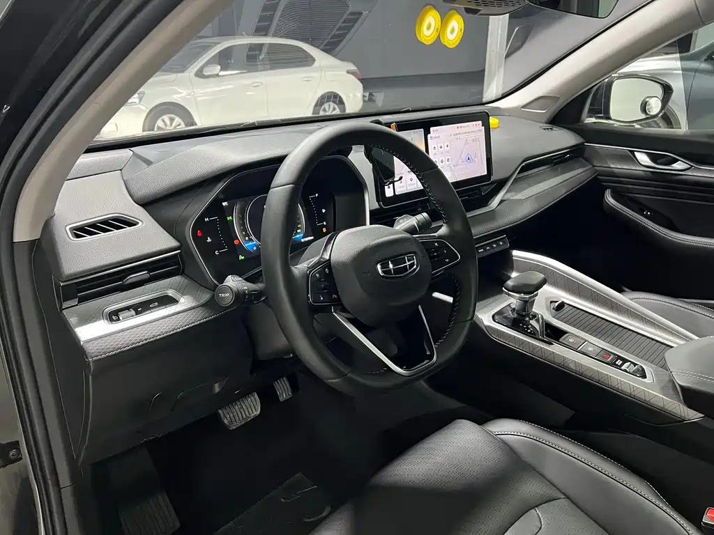 GEELY AUTOMOBILE XINGRUI