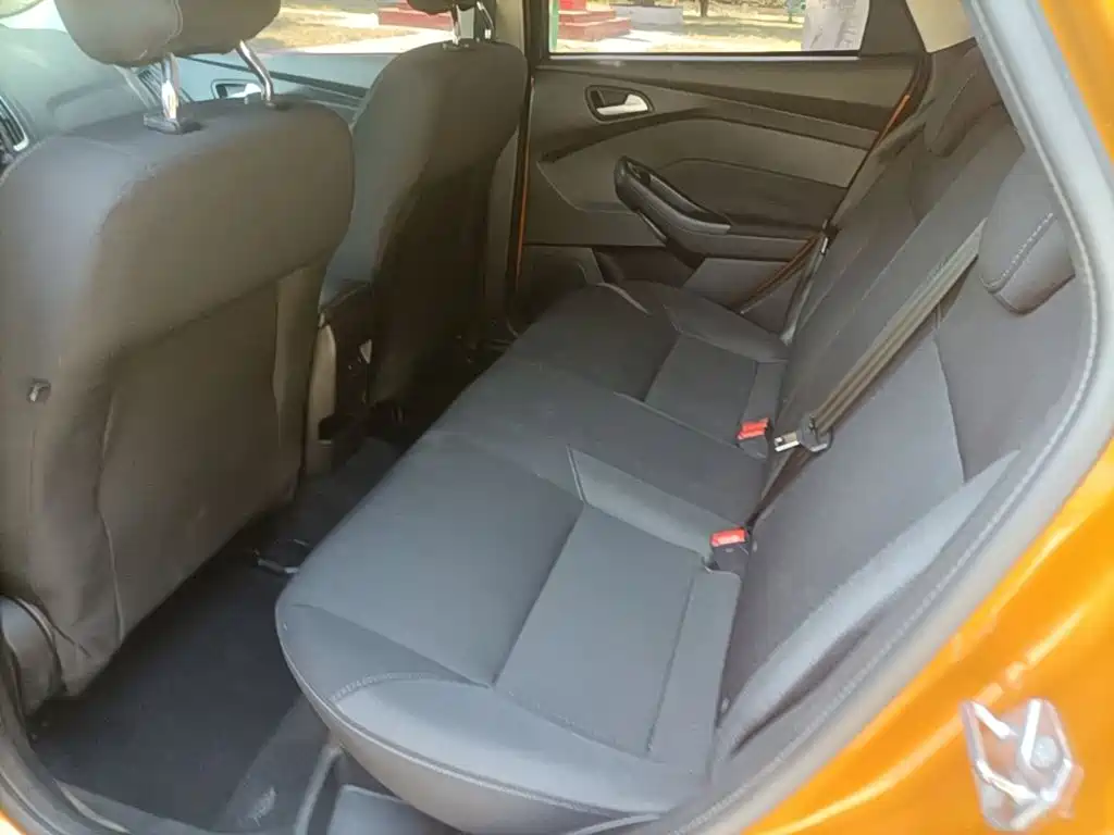 Ford Focus — миниатюра 17