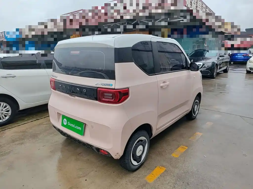 Wuling MINIEV — миниатюра 7