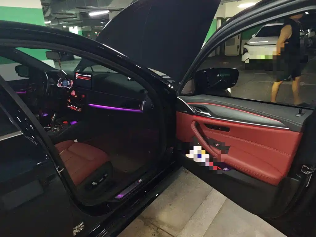 BMW 5 Series — миниатюра 20
