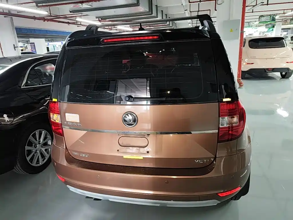 Skoda Yeti — миниатюра 6