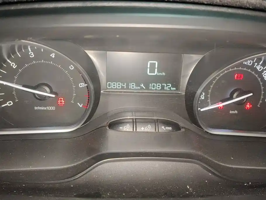 Peugeot 2008 — миниатюра 14