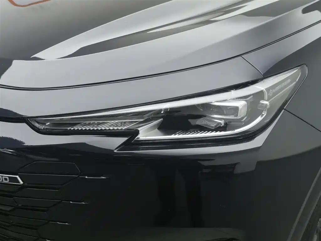 CHANGAN UNI K SMART IDD