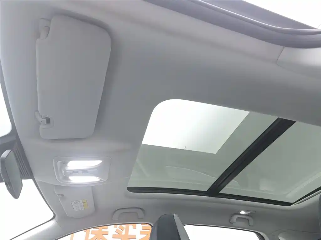 CHANGAN UNI K SMART IDD