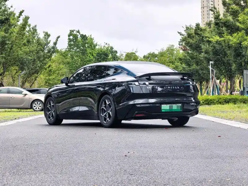 Lynk & Co Z10 — миниатюра 12