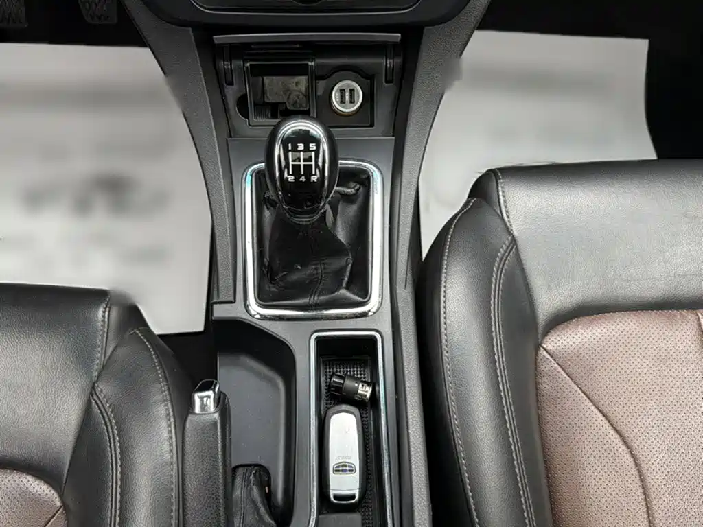 Geely Emgrand — миниатюра 12